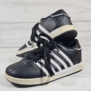 Kids Black and White Sneakers 9 1/2